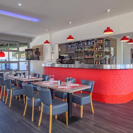 Hotel Restaurant Les Jardins D'Épône Eksteriør billede