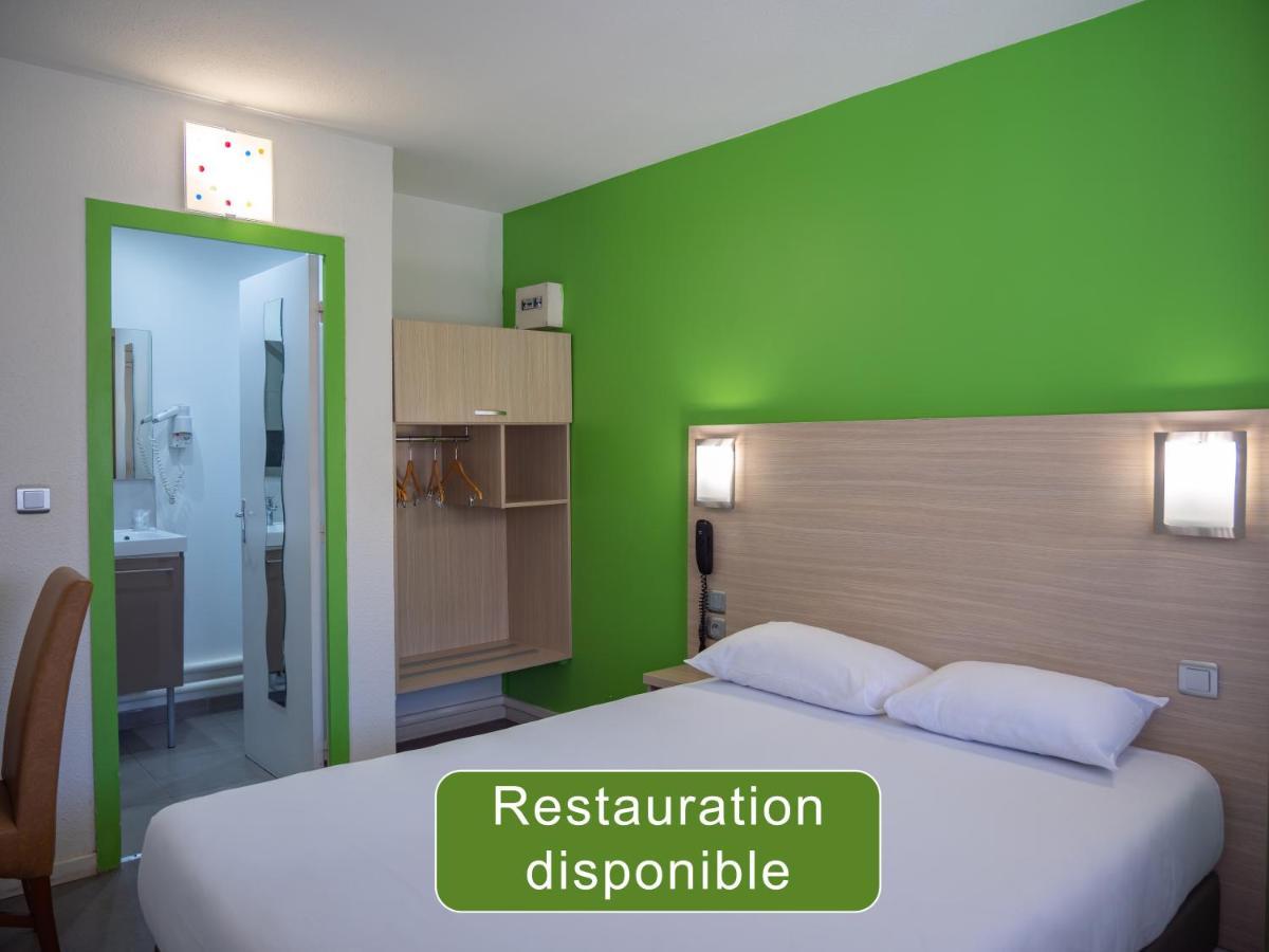 Hotel Restaurant Les Jardins D'Épône Eksteriør billede