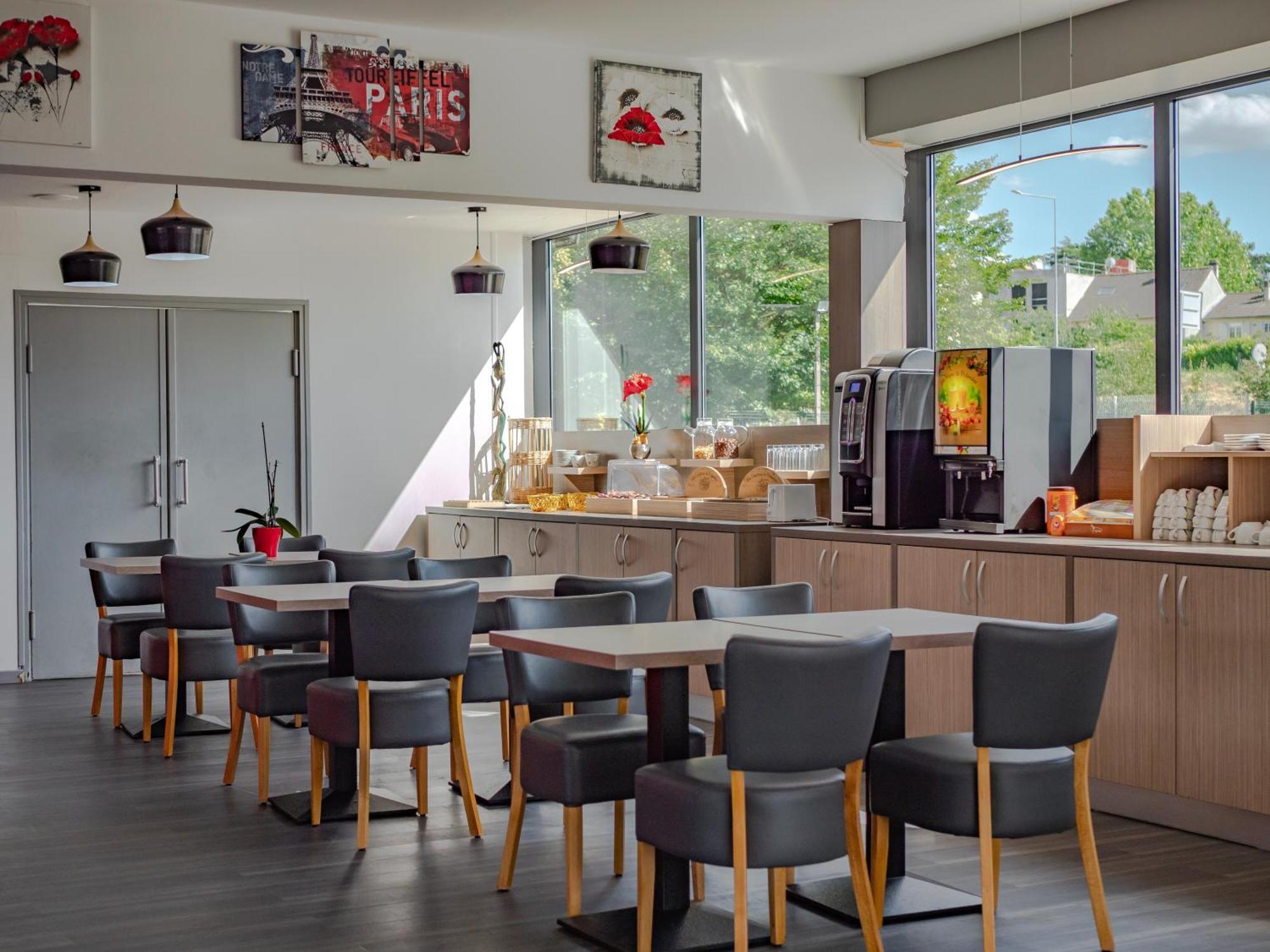 Hotel Restaurant Les Jardins D'Épône Eksteriør billede